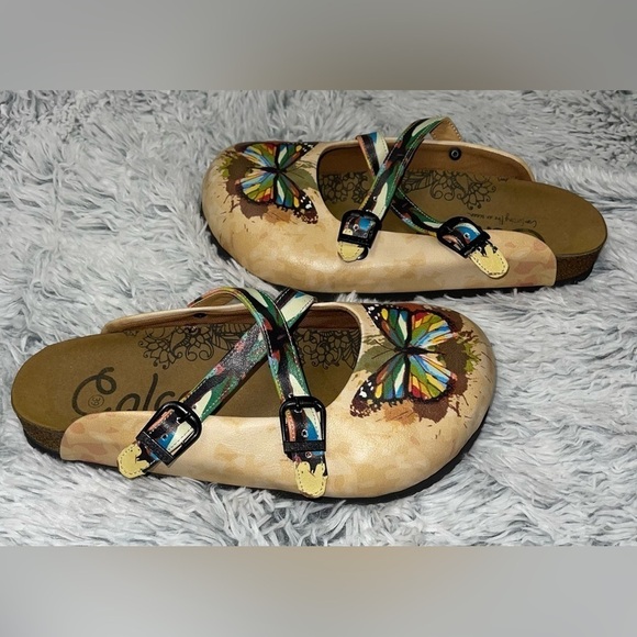 Calceo COLORFUL BUTTERFLIED PATTERNED CLOGS Size 39 - Picture 2 of 9